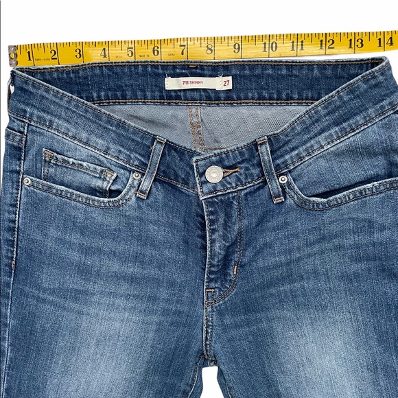 Levi's 711 Skinny Woman's Jeans SZ (8.5/27) - Picture 9 of 10